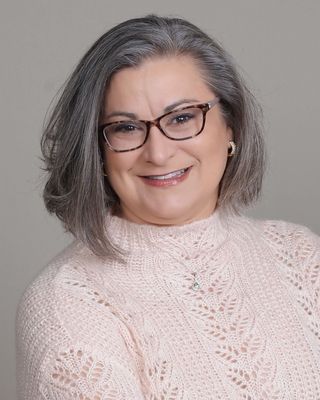 Photo of Lynelle Lynn, Psychologist, PsyD, LP