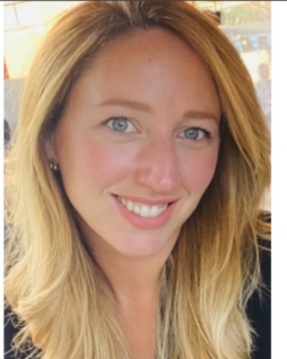 Photo of Siobhan Grace McDonald, Psychotherapist, MBABCP