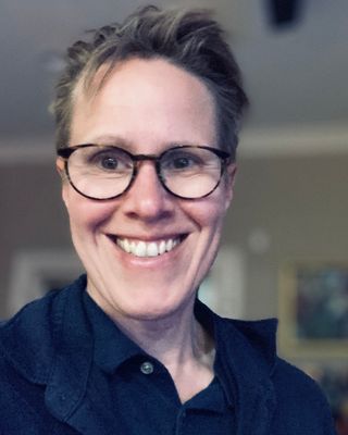 Photo of Marianne Promberger, PhD, MUKCP, Psychotherapist