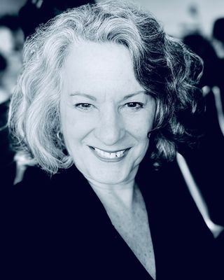 Photo of Diane L Esper, Licensed Psychoanalyst, Gestalt, GCT, LP