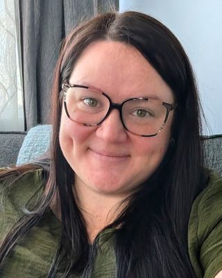 Photo of Erin Jacobs, Counsellor, BSS, MACP, CCC