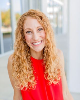 Photo of Diane Madrid, Pre-Licensed Professional, LMFT-C