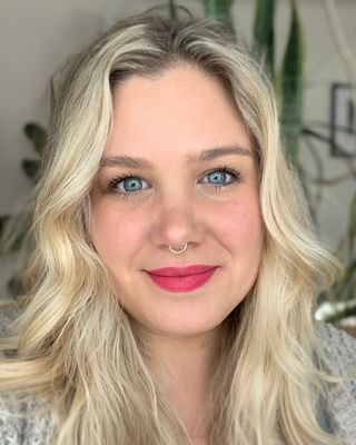 Photo of Stephanie Broadgate, Marriage & Family Therapist, LMFT