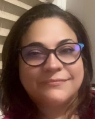Photo of Farnaz Baig, Licensed Professional Clinical Counselor