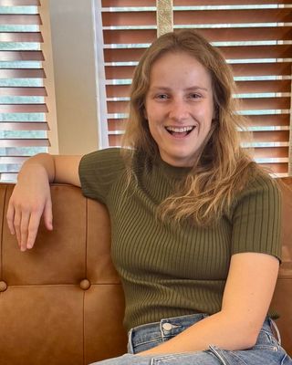 Photo of Charlotte Warren, Pre-Licensed Professional, NCC, MA