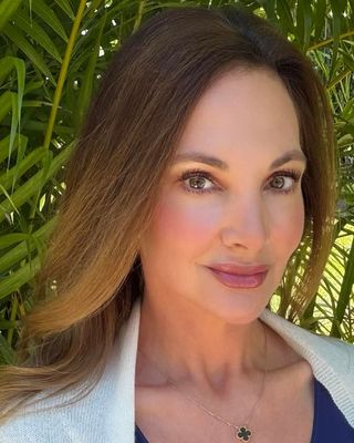 Photo of Erin Talamo, Psychiatric Nurse Practitioner, PMHNP