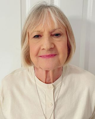 Photo of Kathleen Lowe, Psychologist, MSc, HCPC - Couns. Psych.