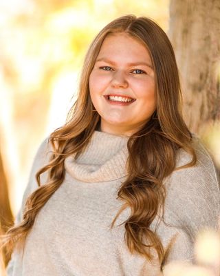 Photo of Natalie Kelley, Licensed Professional Clinical Counselor, LPCA