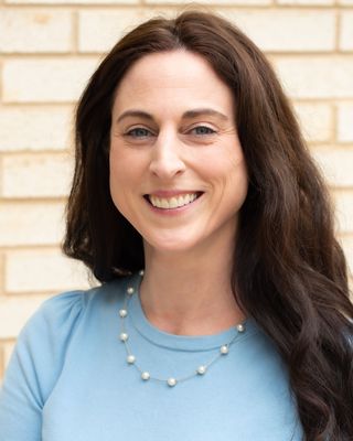 Photo of Becca Batty, Marriage & Family Therapist Associate, MS, MFT-IT