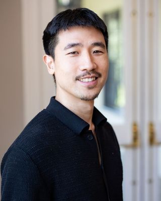 Photo of Samuel Shin, Marriage & Family Therapist, LMFT