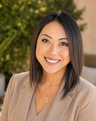 Photo of Sheng L. Vang, Marriage & Family Therapist, LMFT