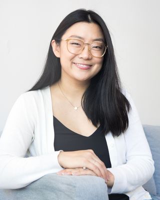 Photo of Jessica Chong, MA, Marriage & Family Therapist Associate