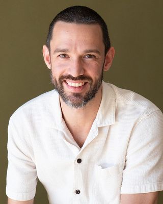 Photo of Stephen James Dustan, Registered Psychotherapist (Qualifying)