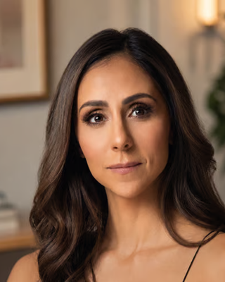 Photo of Vania Djavid, Marriage & Family Therapist, MS, LMFT