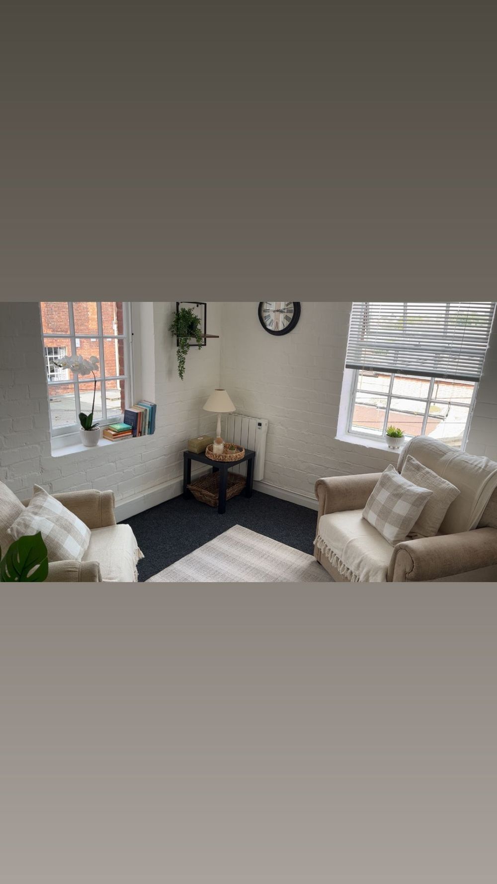 A calm and peaceful room for sessions 