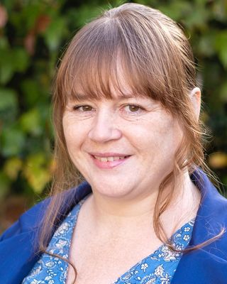 Photo of Jenny Jones, Counsellor, MNCPS Acc.