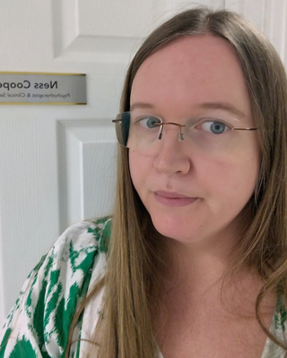 Photo of Ness Cooper, Counsellor, MNCPS Acc.