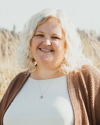Photo of Loraine Klassen, Counsellor, MAMFT, RCC, ACS