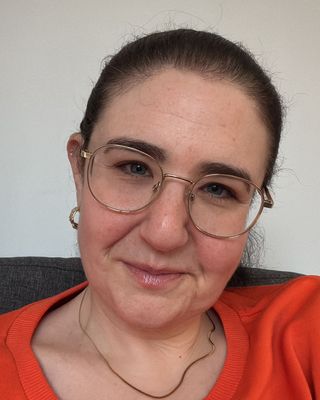 Photo of Sarah Magnus, Psychotherapist, MUKCP