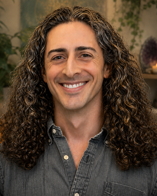 Photo of Cameron Eshgh, Counselor, LMHC-D, LPC, NCC