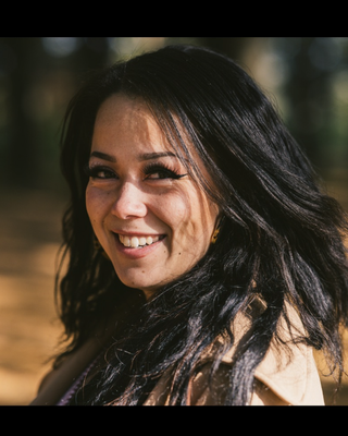 Photo of Olivia Michael Crowdus, Pre-Licensed Professional, BA, AA