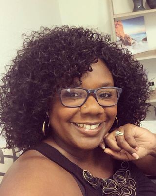 Photo of Charvarria Sanders-Gatewood, Marriage & Family Therapist Associate, AMFT