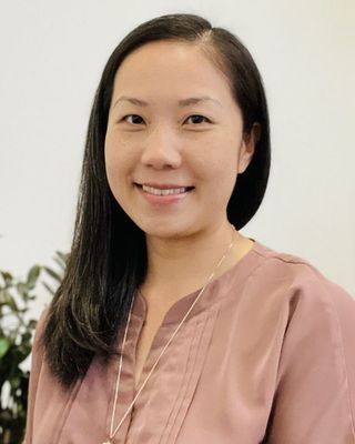 Photo of Ivy Chim, Licensed Master Social Worker in New York, NY