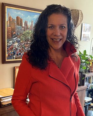 Photo of Elizabeth Price-Ramos, Clinical Social Work/Therapist, LCSW-R, CASAC