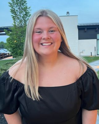 Photo of Kinzer Manning, Clinical Social Work/Therapist, LSW