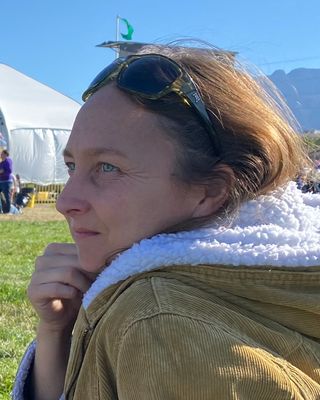 Photo of Alanna Burke-Sindlinger, Art Therapist, ATR-BC, LPAT, LPCC