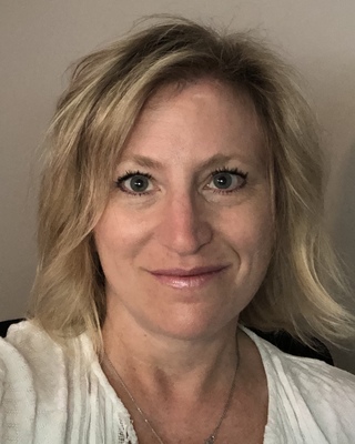 Photo of Jen Gonzalez, Psychiatric Nurse Practitioner in East Lansing, MI