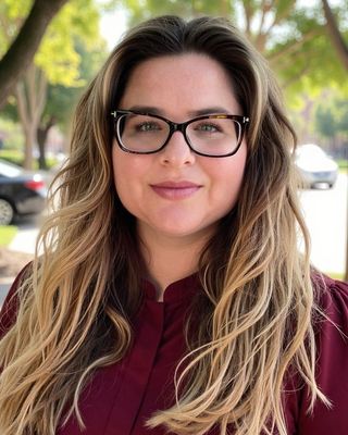 Photo of Sommer Bergdale, Licensed Professional Counselor, MA, LCPC
