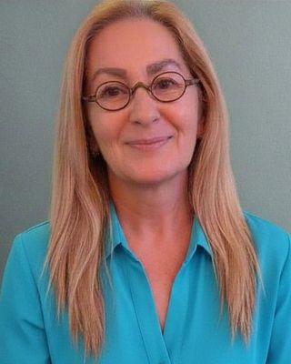 Photo of Lara Seymour, Clinical Social Work/Therapist, LCSW, PsyA