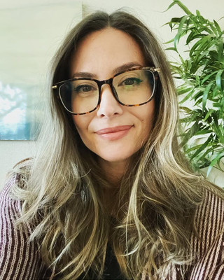 Photo of Esther Riggs, Marriage & Family Therapist, LMFT