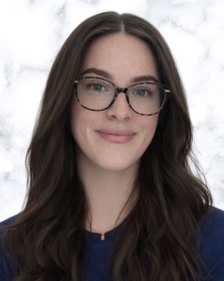 Photo of Emma Murison, Registered Psychotherapist (Qualifying), RP(Q)