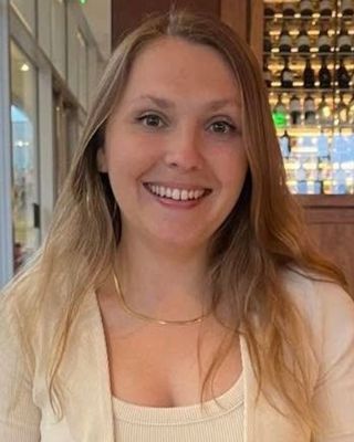 Photo of Christina Van Winkle, Marriage & Family Therapist, LMFT