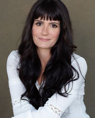 Photo of Greer Kidnie - Greer Kidnie - Flourish Counselling & Creativity, Registered Social Worker, MSW, RSW