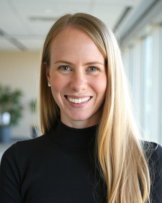 Photo of Dayna Kinney, Psychiatric Nurse Practitioner, MSN, PMHNP