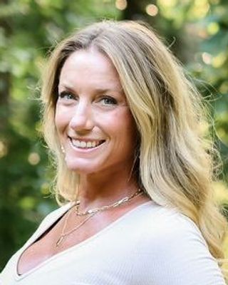 Photo of Brandy Mills, Marriage & Family Therapist Associate in Hermosa Beach, CA