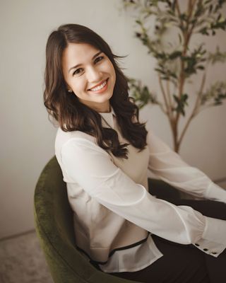 Photo of Nathalia Lopez, Counselor, MA, LCPC