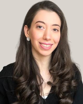 Photo of Dina Emaduldeen, Registered Psychotherapist (Qualifying), RP (Q)