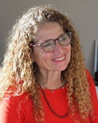 Foto de Carmen Saumell Boix, Psicólogo, Dr. en Psicología, COPC