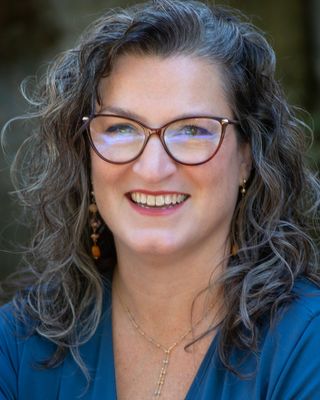 Photo of Michelle M Hardeman-Guptill, Marriage & Family Therapist, MA, LMFT, CCHT
