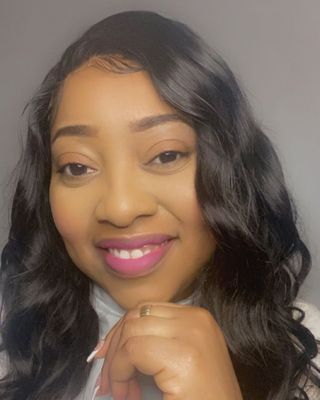 Photo of Albertina Hinds, Registered Psychotherapist (Qualifying), RP(Q), MA, EMDR, BEd, SSW