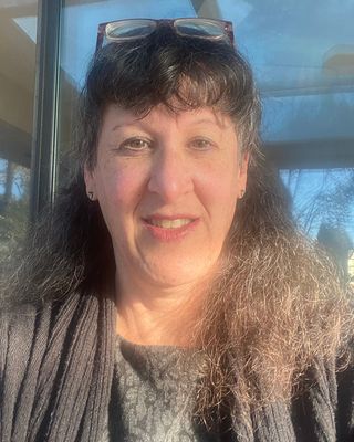 Photo of Suzanne D Forman, Psychiatrist, MD
