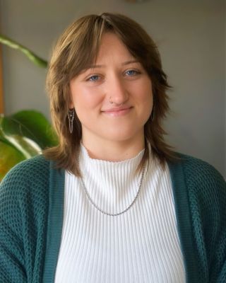 Photo of Madison Gunter, Marriage & Family Therapist Associate, MA, ALMFT