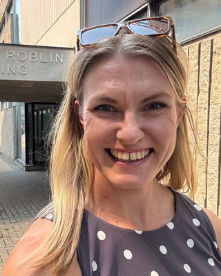 Photo of Dr. Lindsay Berard, Pre-Licensed Professional, PhD, CMPC