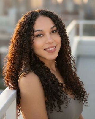 Photo of Micaela Badue, Marriage & Family Therapist, LMFT