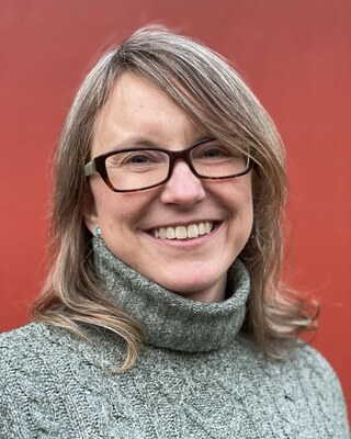 Photo of Melanie Mamola, Professional Counselor Associate in Portland, OR