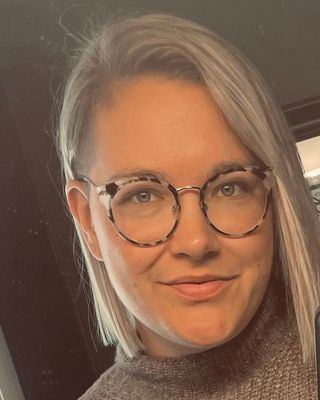 Photo of Lauren Vieweg, Licensed Professional Counselor, MA, LPC